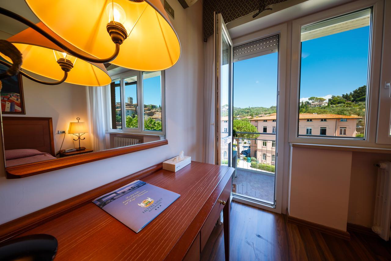 Hotel Lido Passignano sul Trasimeno Exteriör bild